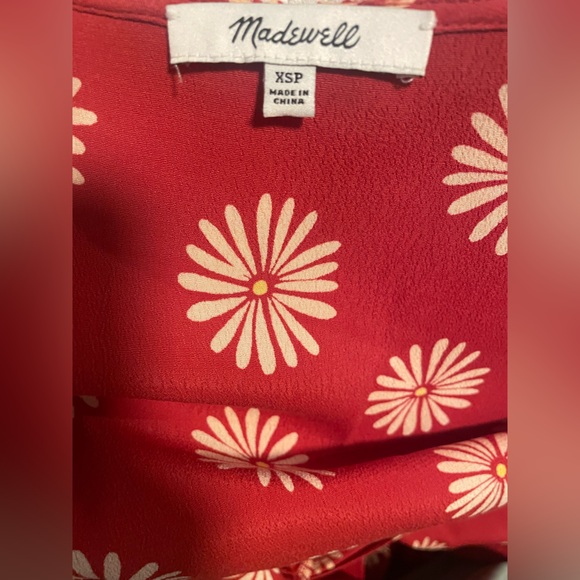 Madewell Ruffle-Edge Midi Wrap Dress in Daisy Daydream - Picture 7 of 9